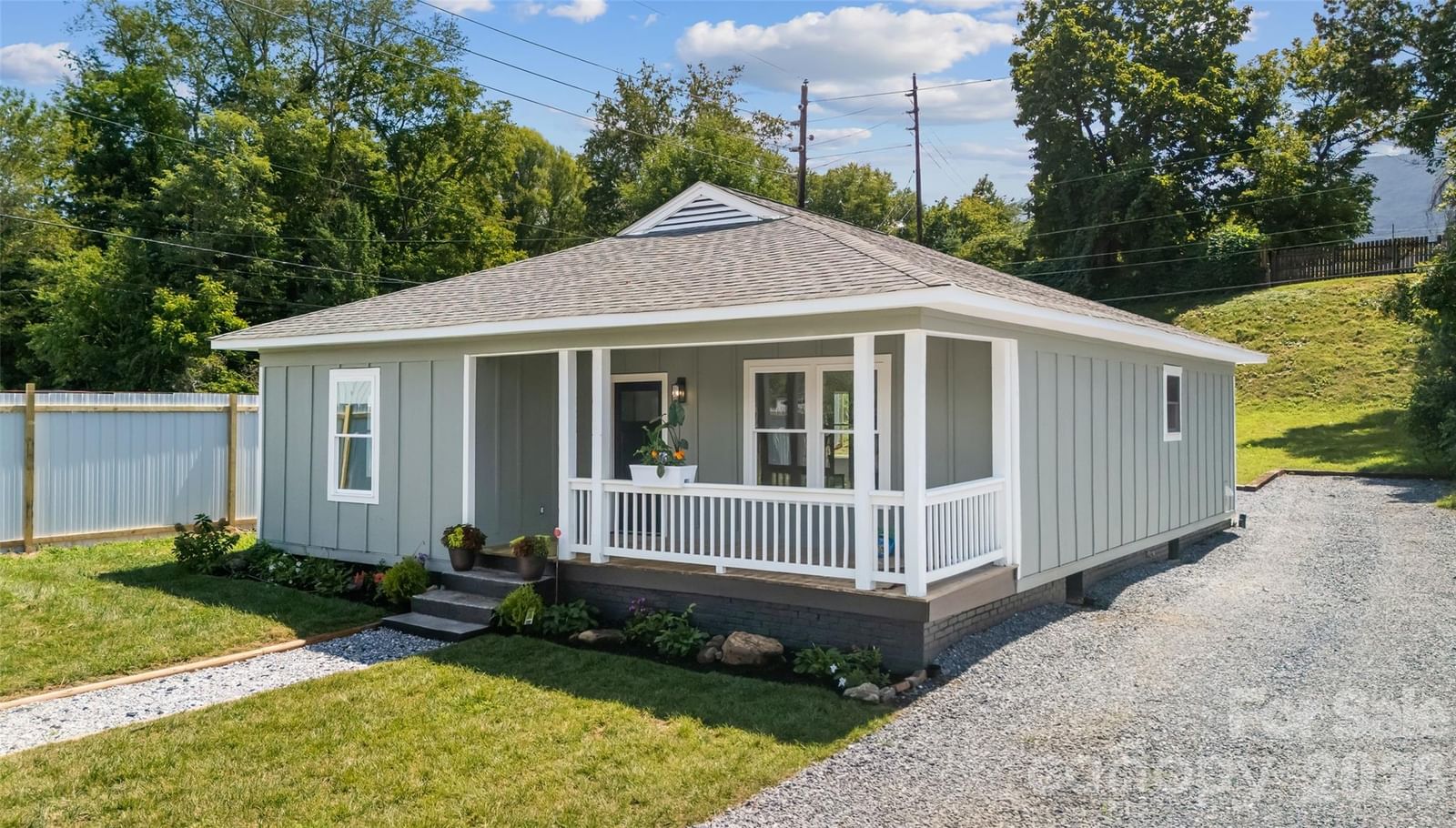 156 Edwards Avenue, Swannanoa, NC 28778 - Photo 2