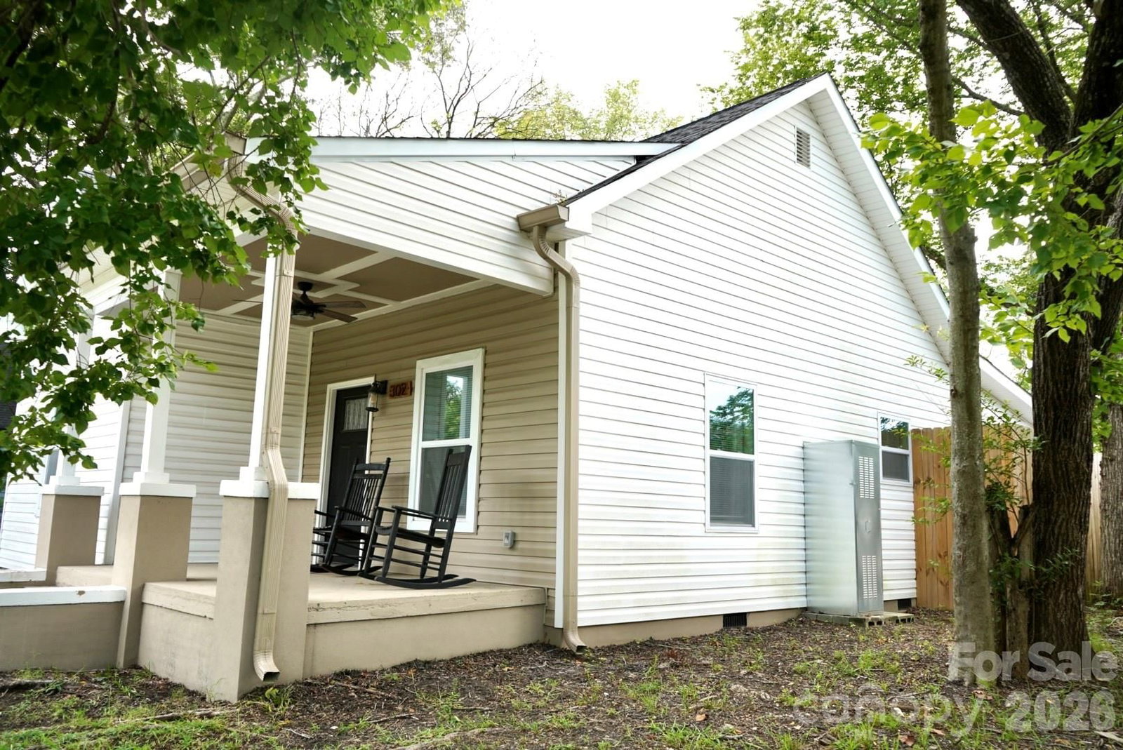 302 Cedar Street, Lancaster, SC 29720 - Photo 2