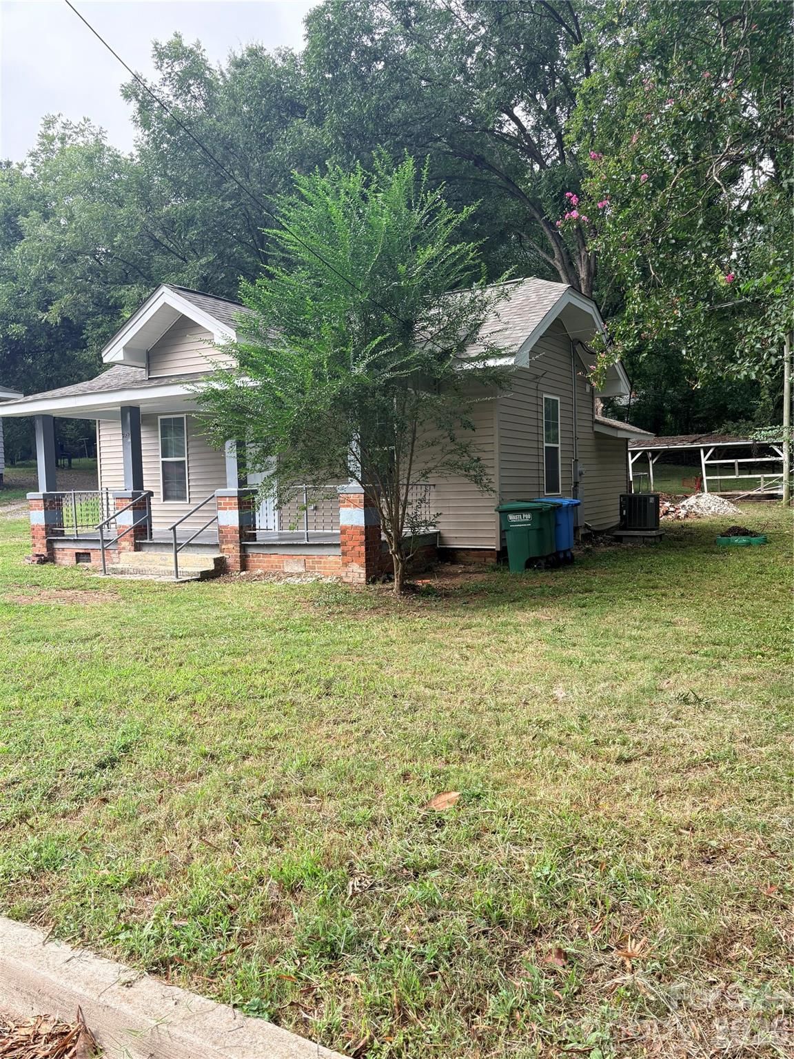 729 Austin Street, Albemarle, NC 28001 - Photo 3