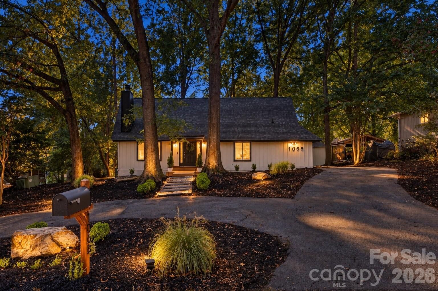 1068 Gauguin Lane, Tega Cay, SC 29708 - Photo 2