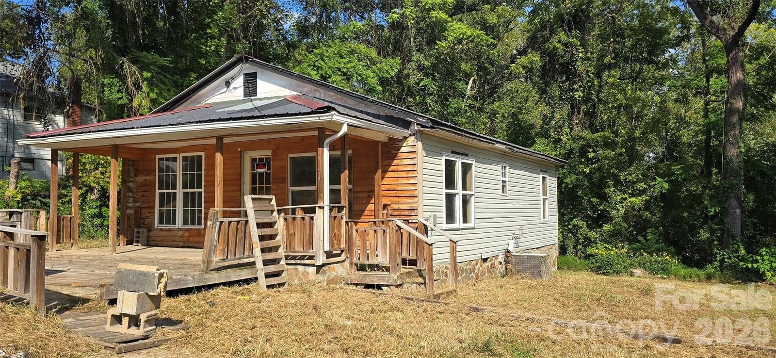 502 Healan Place, Lenoir, NC 28645