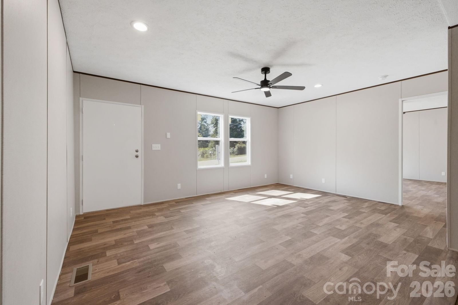 1028 Dorset Lane, Lincolnton, NC 28092 - Photo 5
