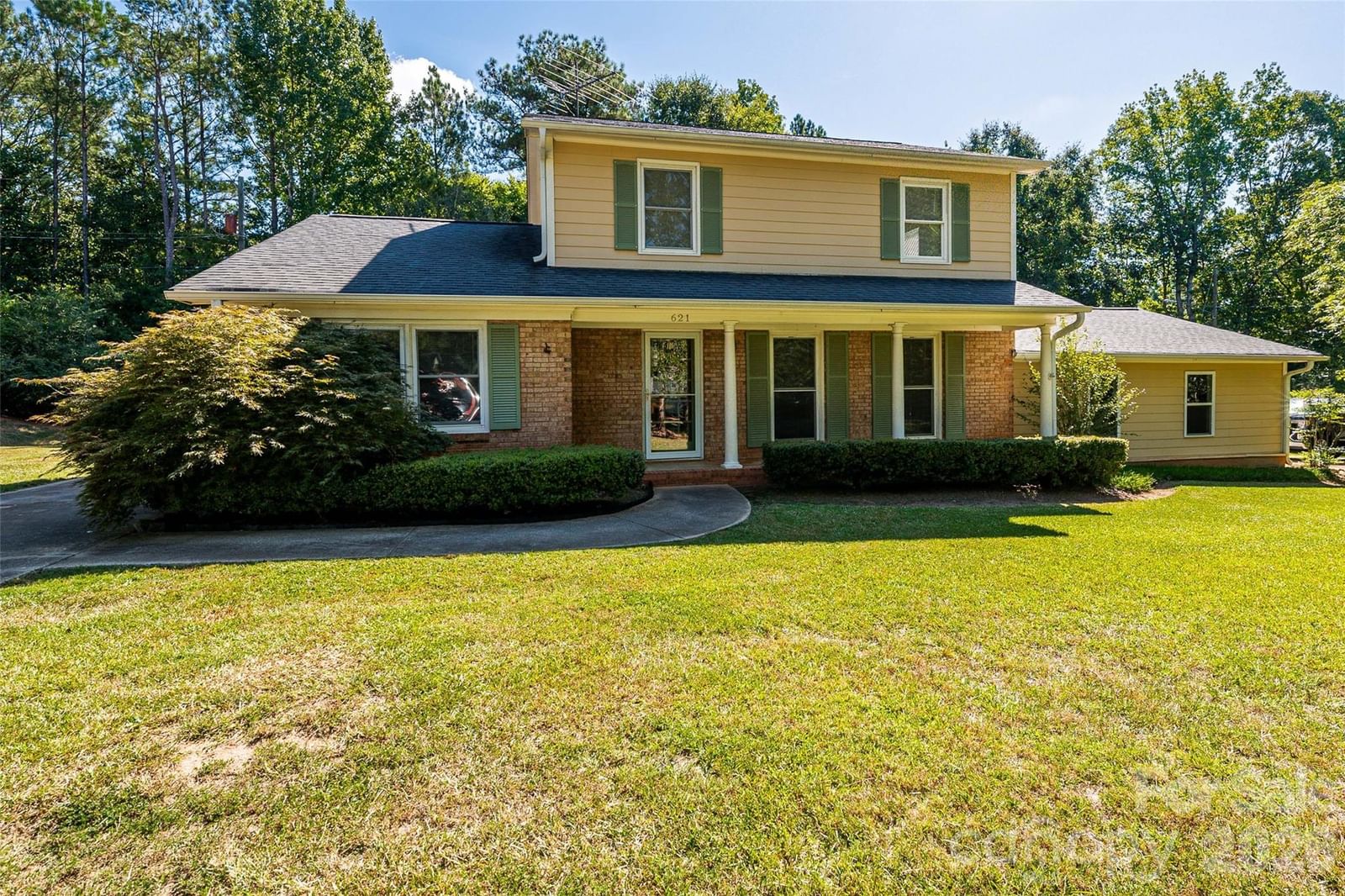621 Jackson Avenue, Waxhaw, NC 28173