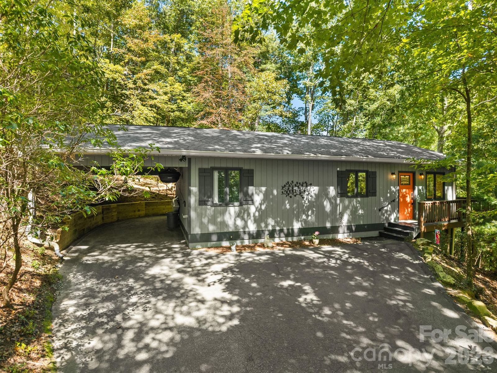 1238 Soquili Drive, Brevard, NC 28712