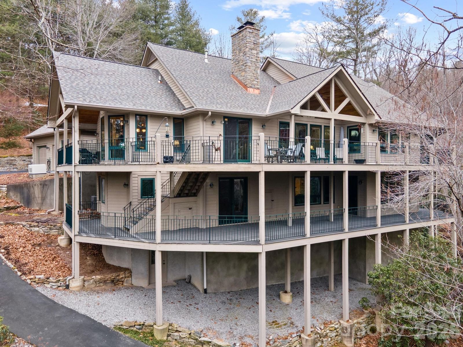 175 Overlook Drive, Flat Rock, NC 28731 - Photo 3