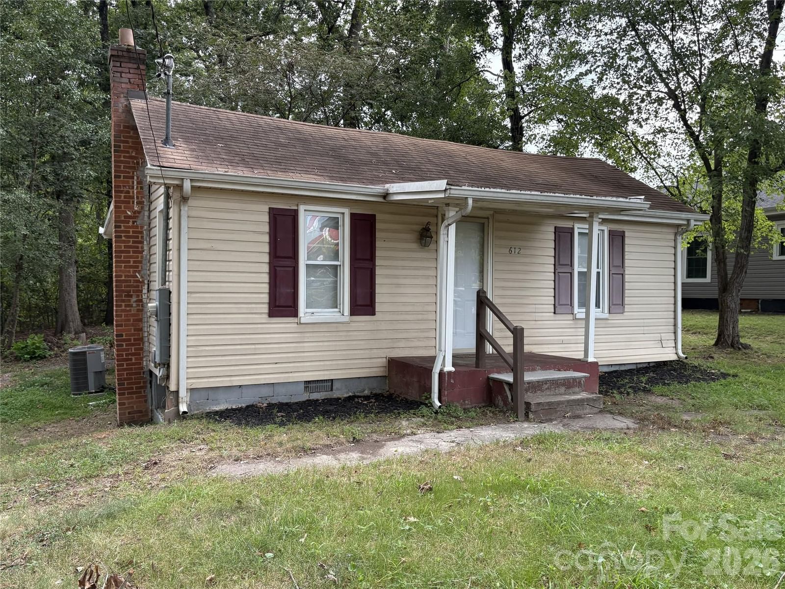 612 24th Street, Hickory, NC 28602