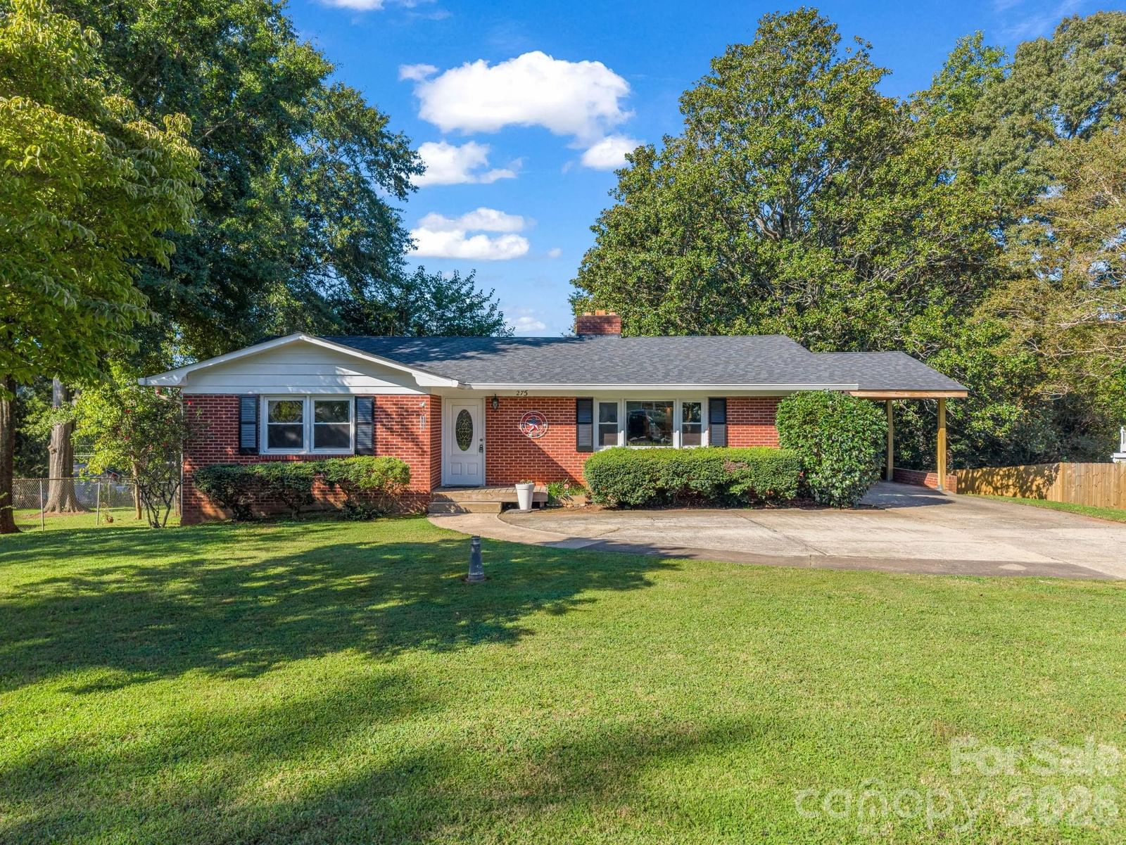 275 Tanner Street, Rutherfordton, NC 28139 - Photo 2
