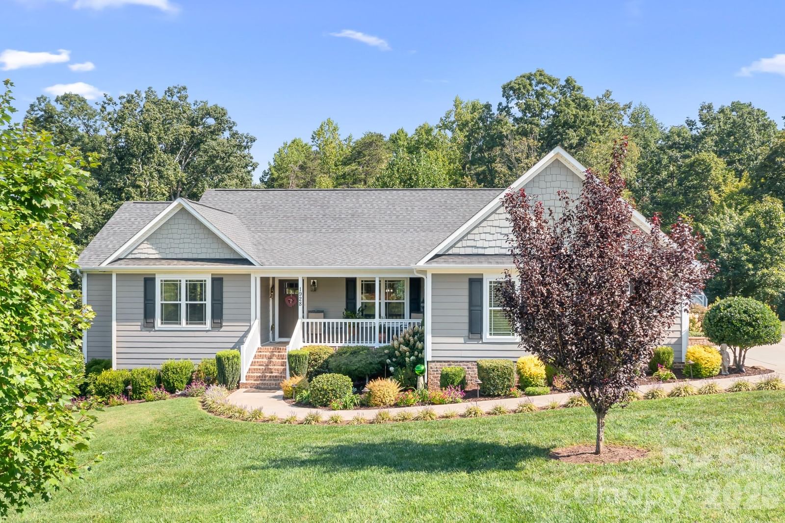 1928 Cordia Circle, Newton, NC 28658 - Photo 2