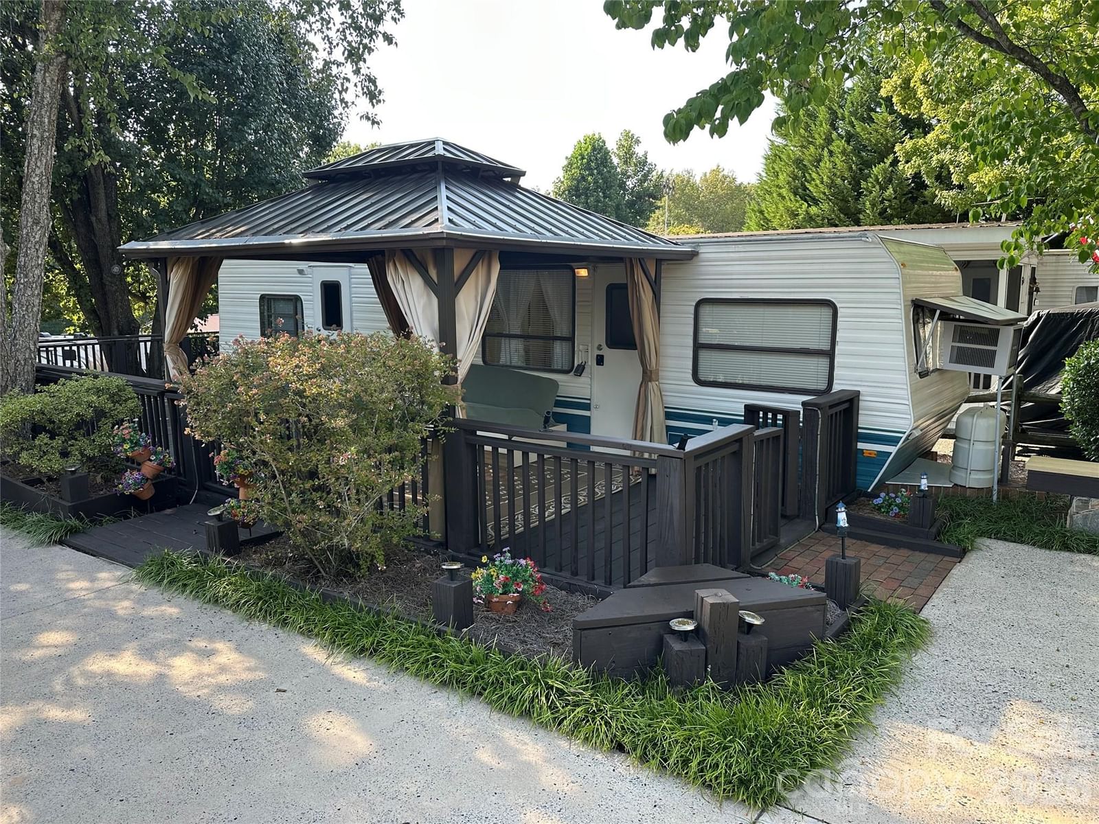 142 Cardinal Avenue, New London, NC 28127 - Photo 2