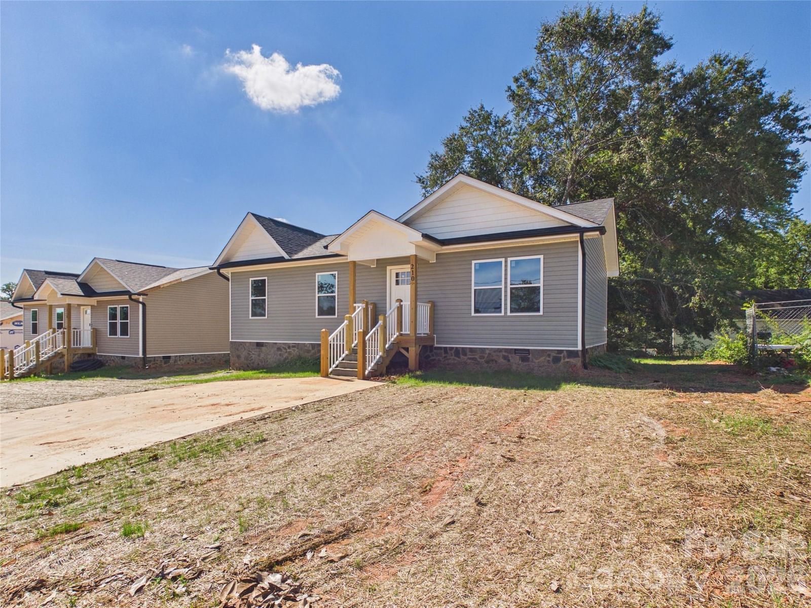 210 22nd Avenue Place, Hickory, NC 28601 - Photo 4