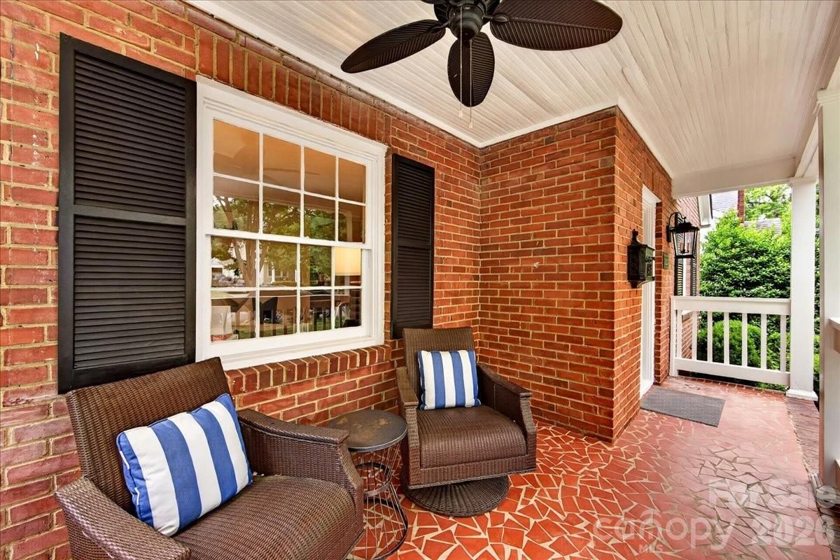 2121 Charlotte Drive, Charlotte, NC 28203 - Photo 5