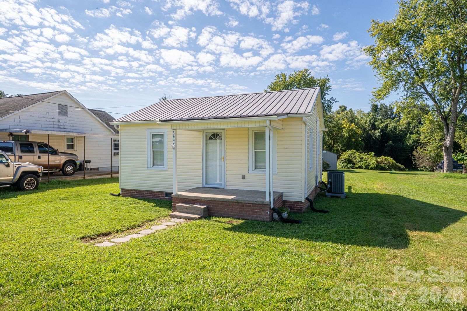 3643 Icard Rhodhiss Road, Connelly Springs, NC 28612 - Photo 2