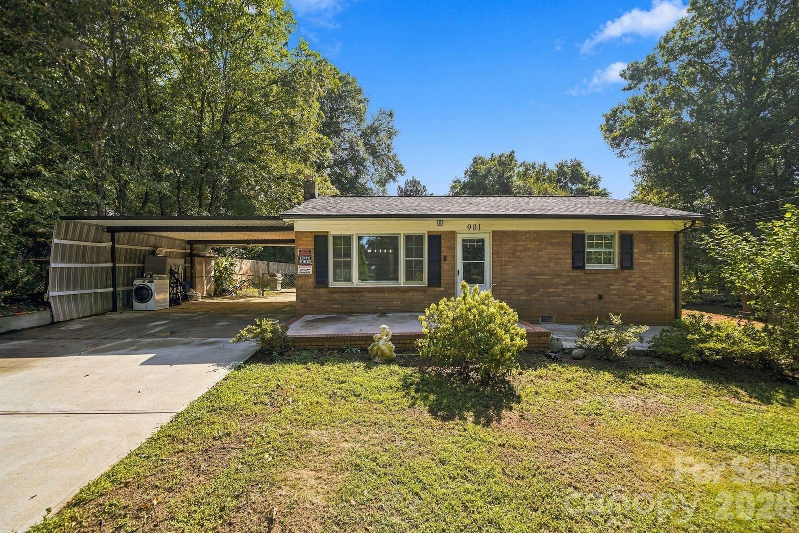 901 Furman Street, Dallas, NC 28034