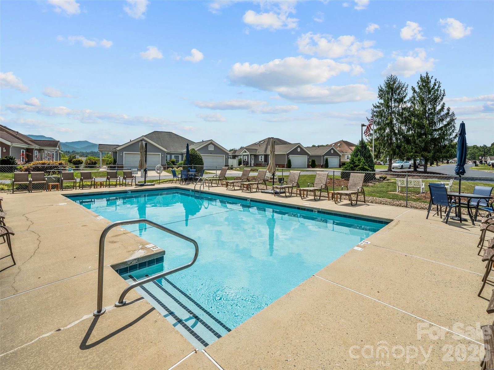 21 Heather Way, Candler, NC 28715 - Photo 4