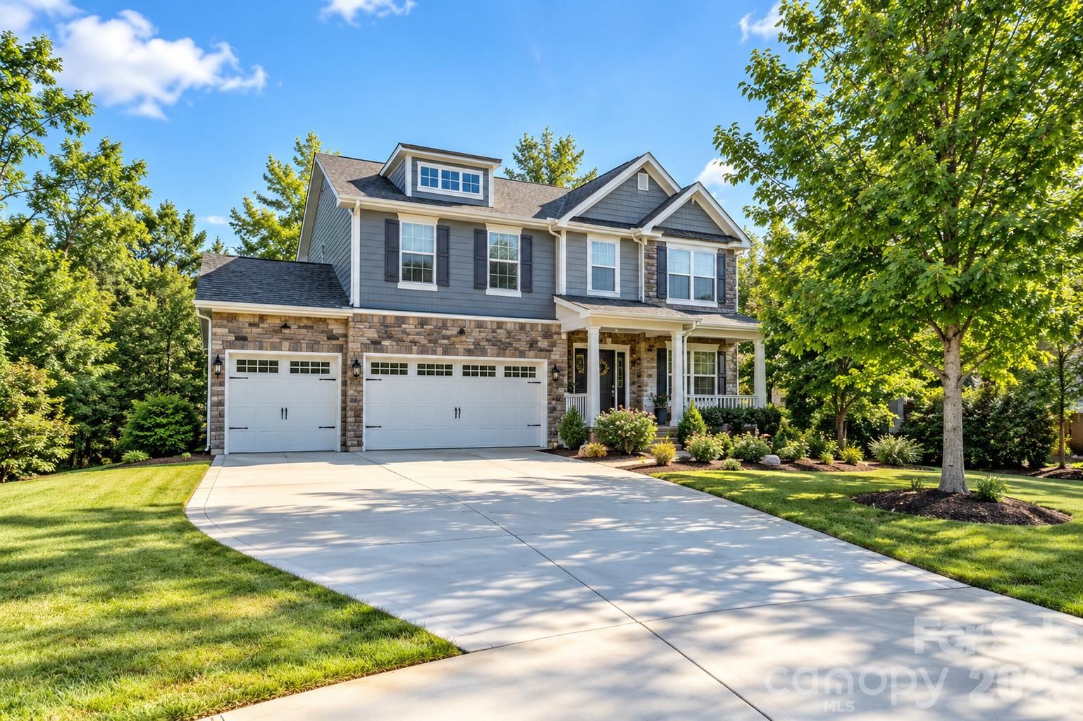 423 Crisfield Court, York, SC 29745