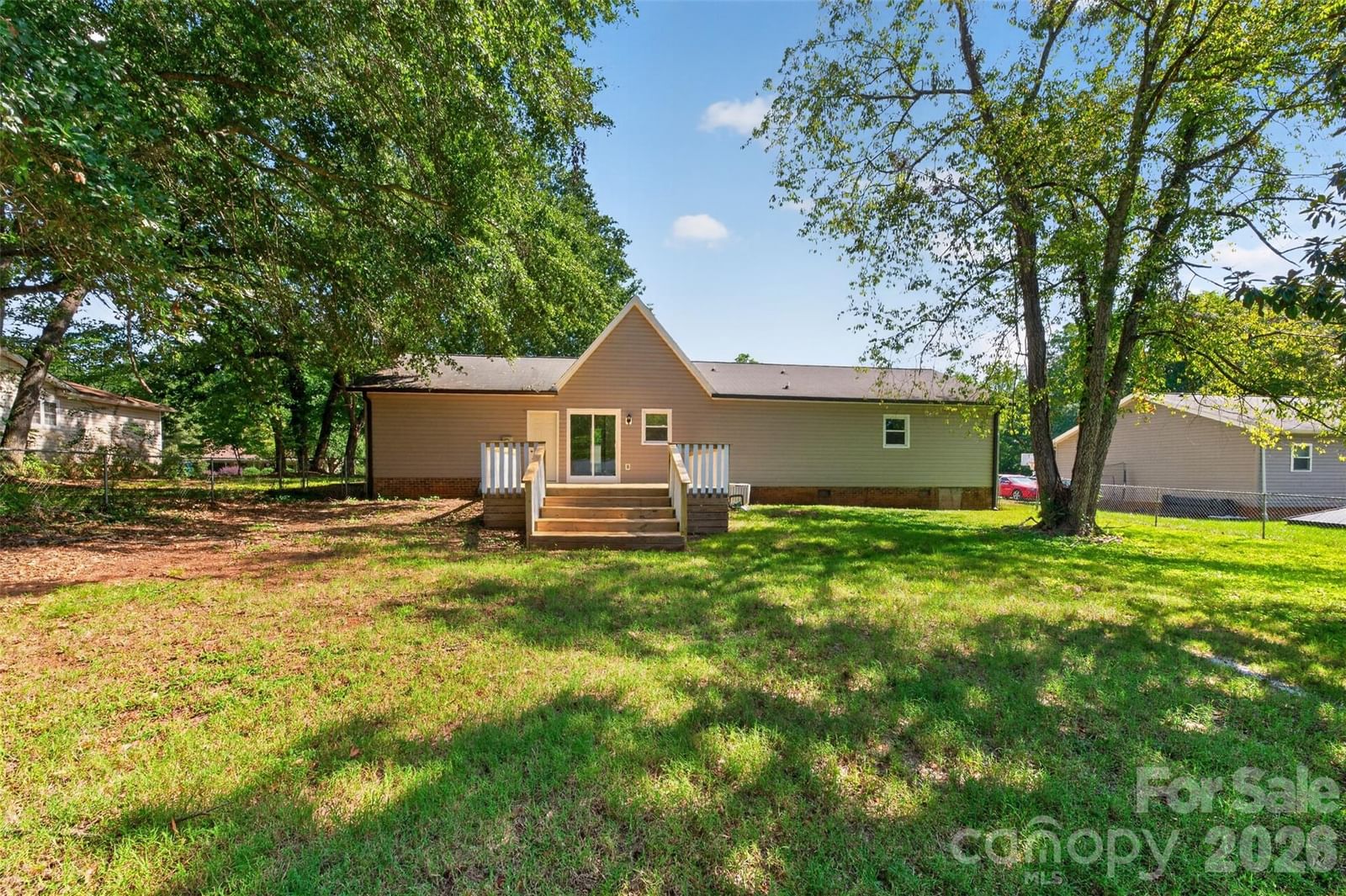 1711 Piney Road, Hickory, NC 28602 - Photo 2