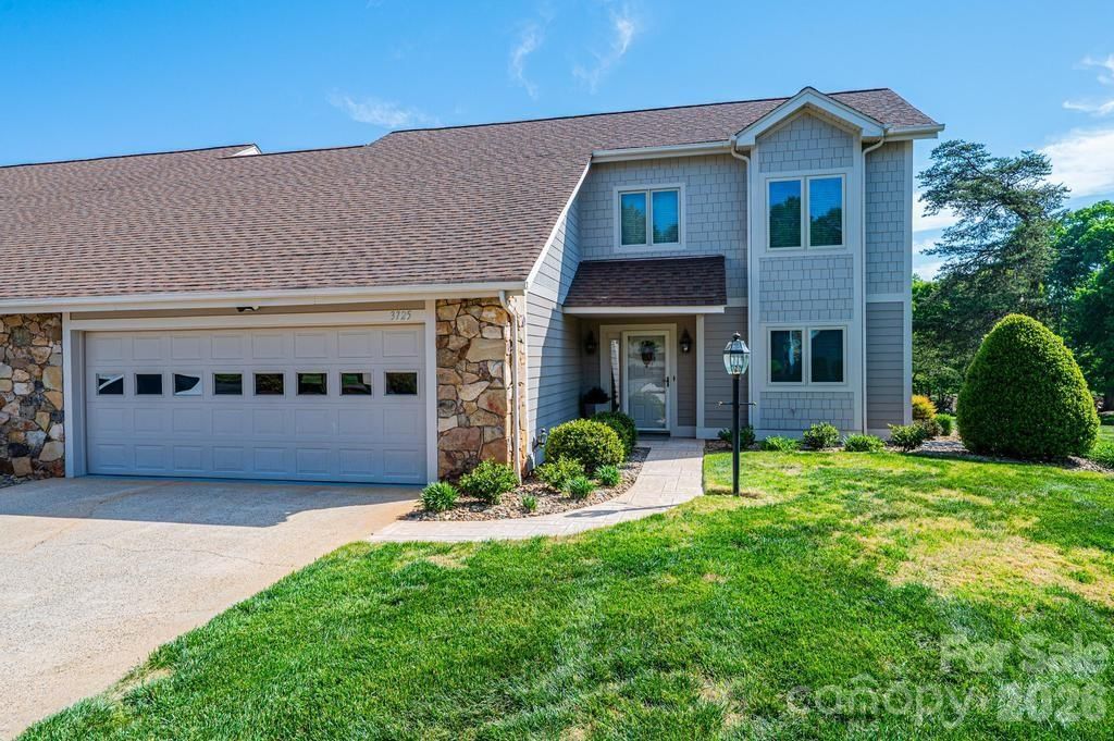 3725 Rock Bridge Drive, Conover, NC 28613