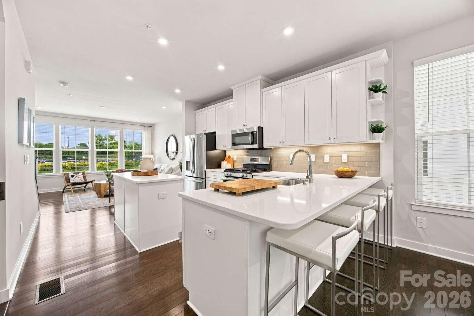 260 Parkwood Avenue, Charlotte, NC 28206 - Photo 4