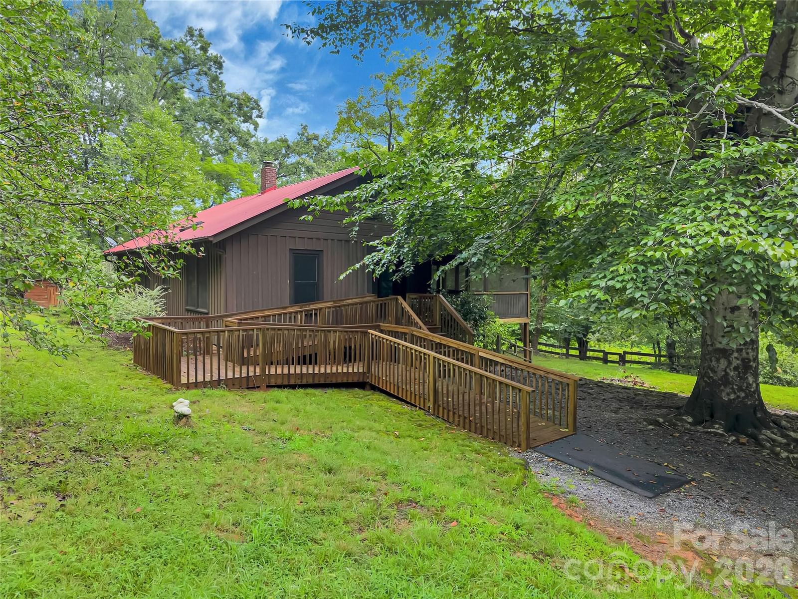 989 Fox Mountain Road, Columbus, NC 28722 - Photo 2