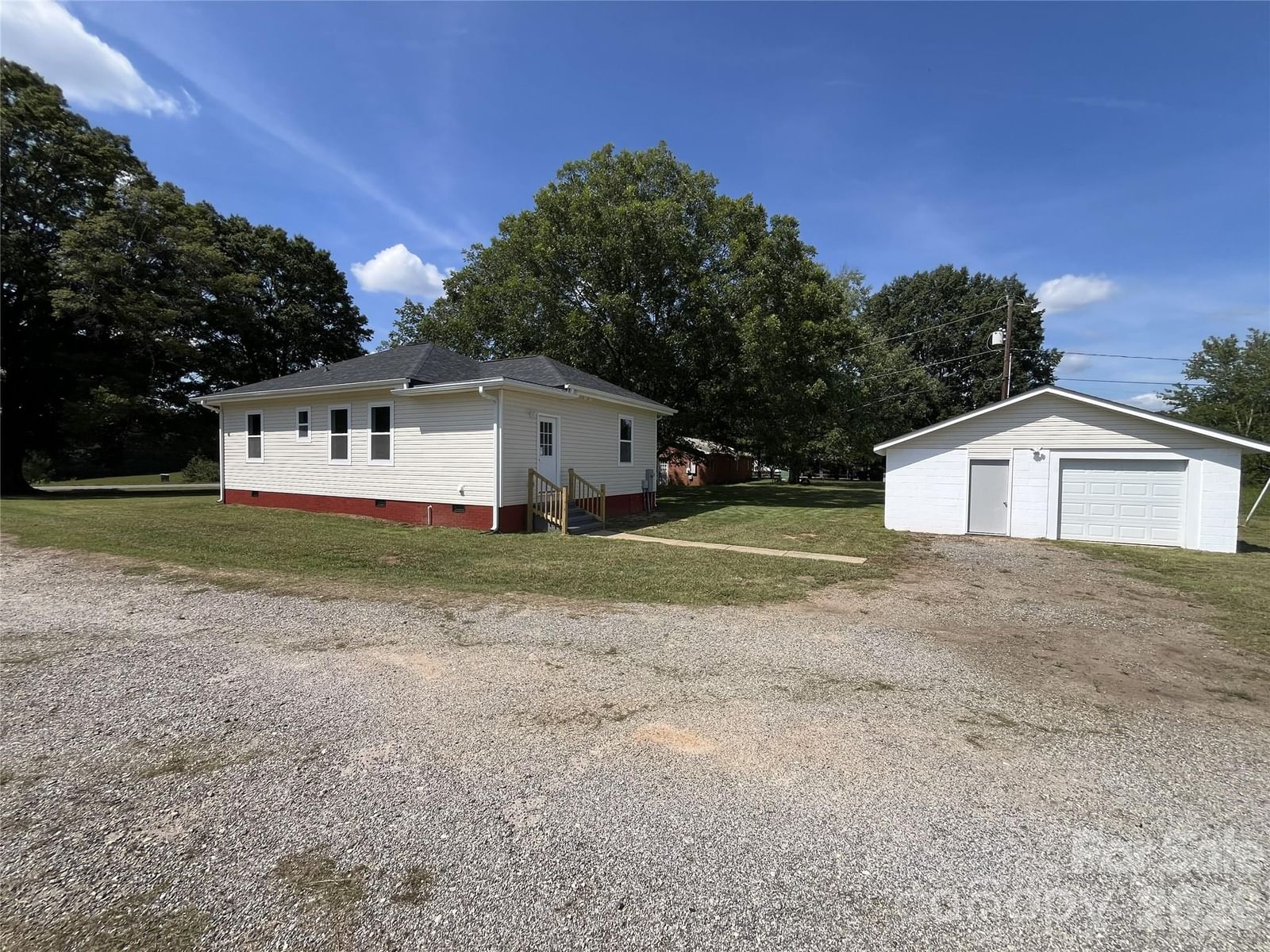 6270 Nc 16 Highway, Conover, NC 28613 - Photo 5