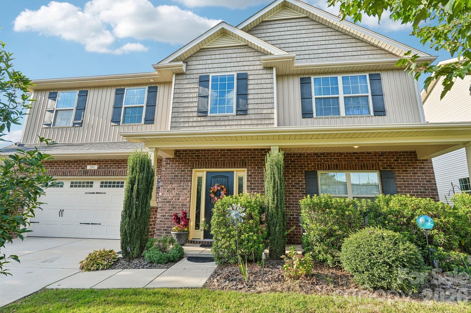 201 Taylors Creek Street, Mount Holly, NC 28120 - Photo 2