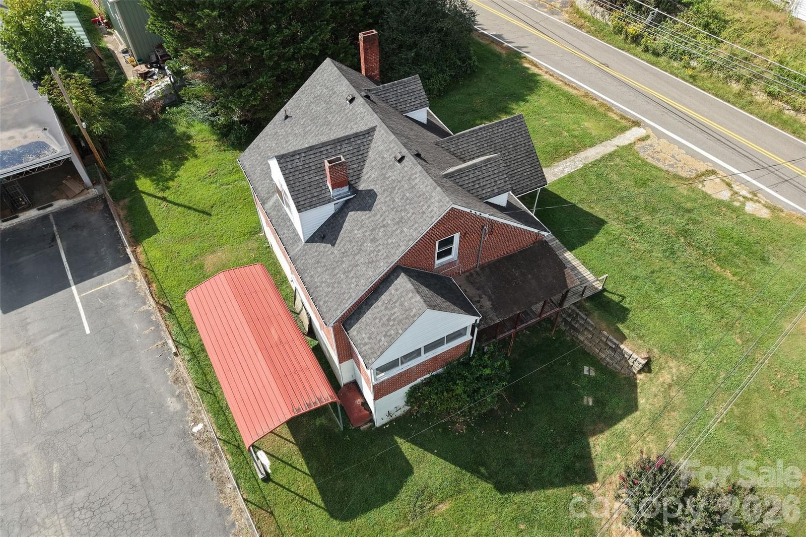 164 Mitchell Avenue, Bakersville, NC 28705 - Photo 4