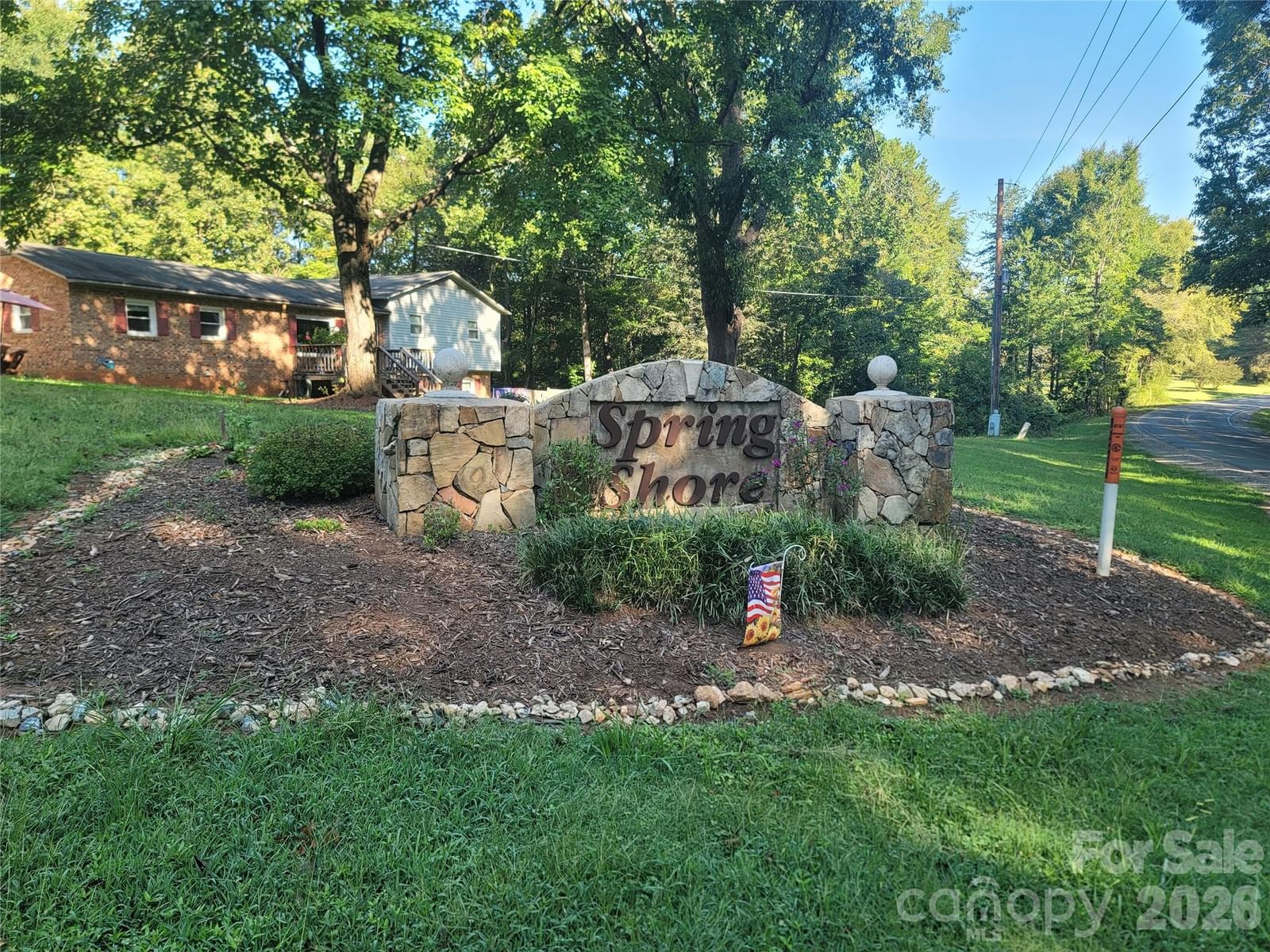 247 Spring Shore Road, Statesville, NC 28677 - Photo 2