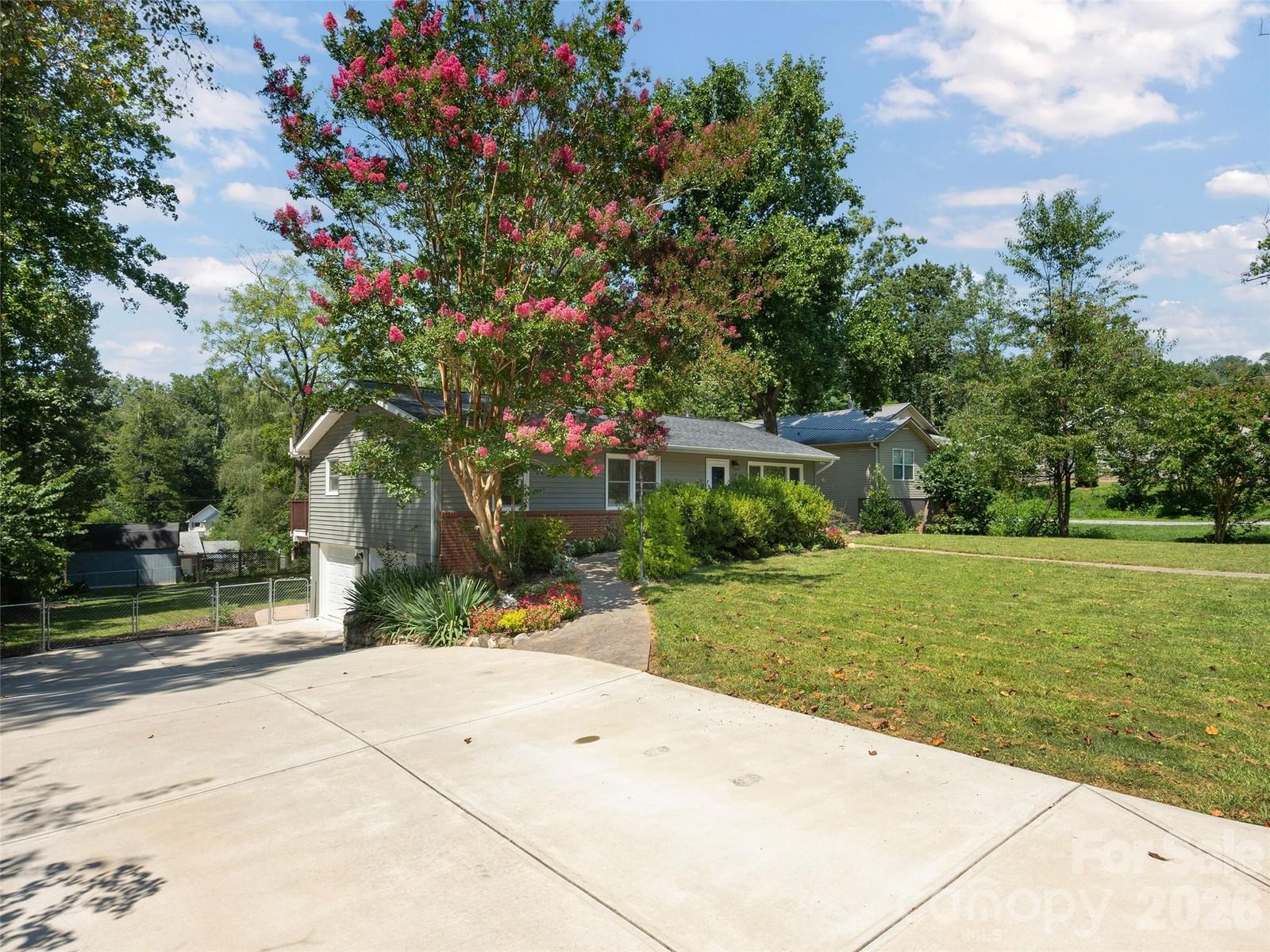 182 Locust Court, Arden, NC 28704 - Photo 2