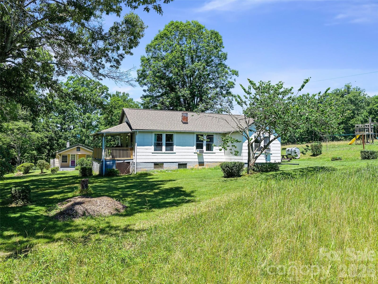 1125 & 1127 Glenn Bridge Road, Arden, NC 28704