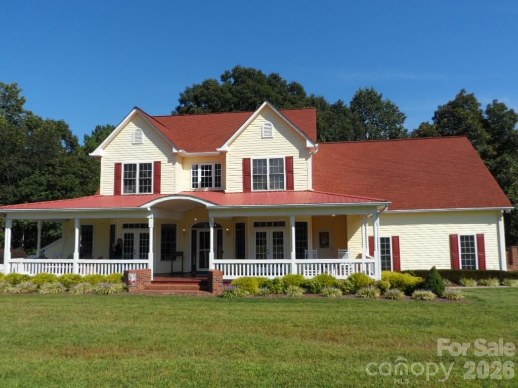 201 Harbor Ridge Drive, Connelly Springs, NC 28612