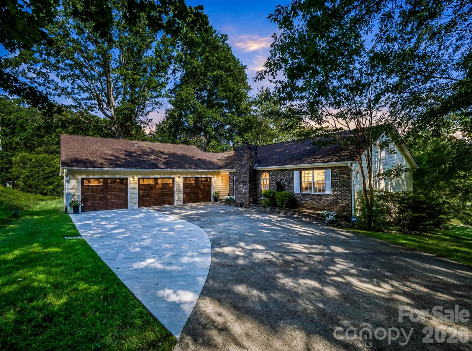 503 Saddleback Court, Asheville, NC 28803