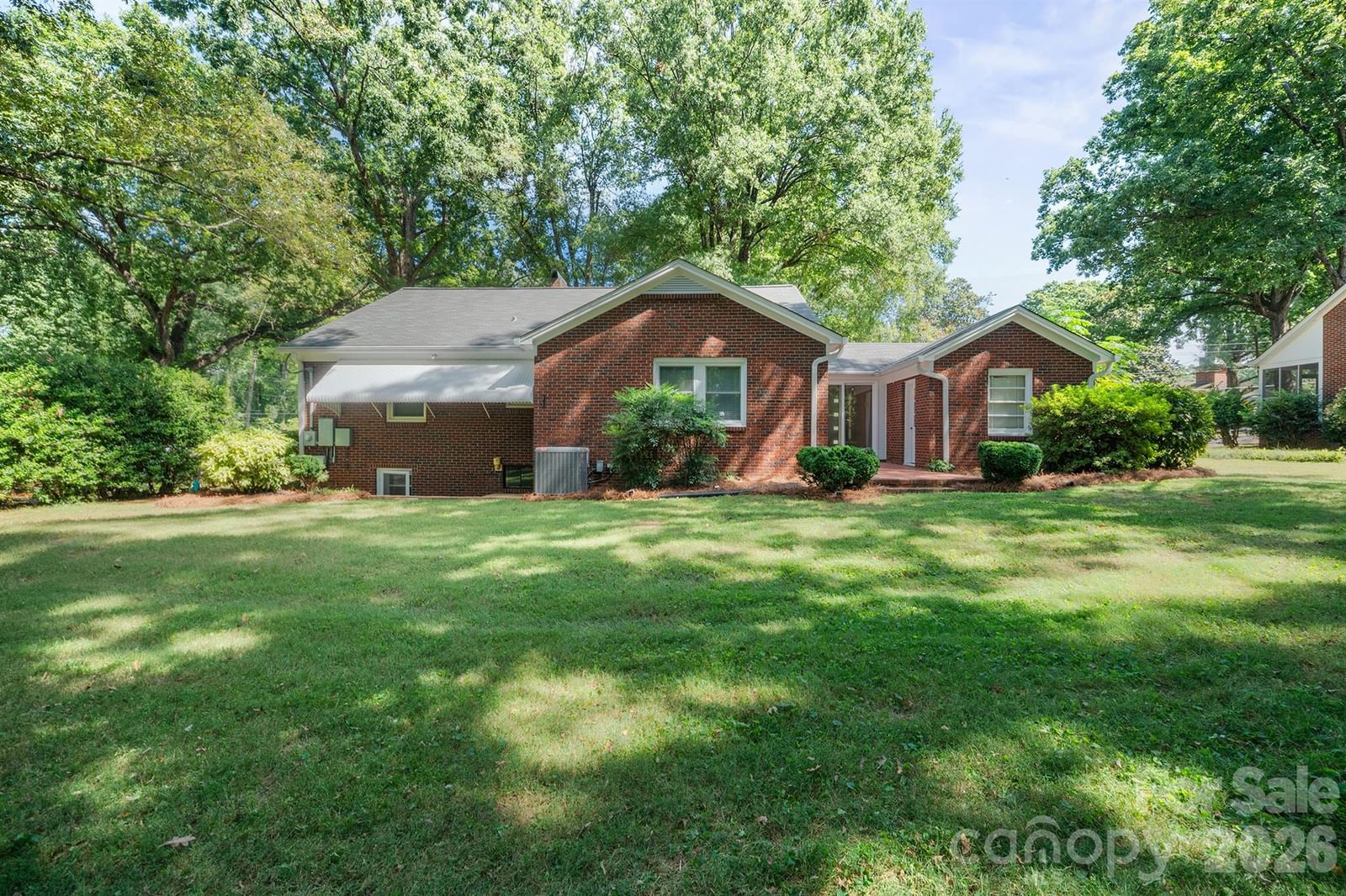 419 1st Avenue, Conover, NC 28613 - Photo 4