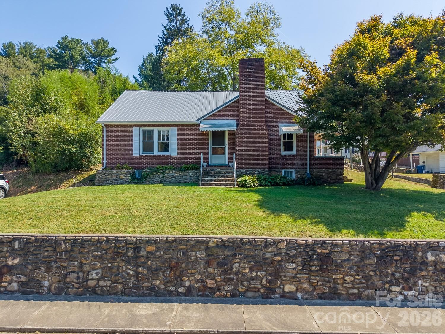 314 Trammell Avenue, Canton, NC 28716 - Photo 5