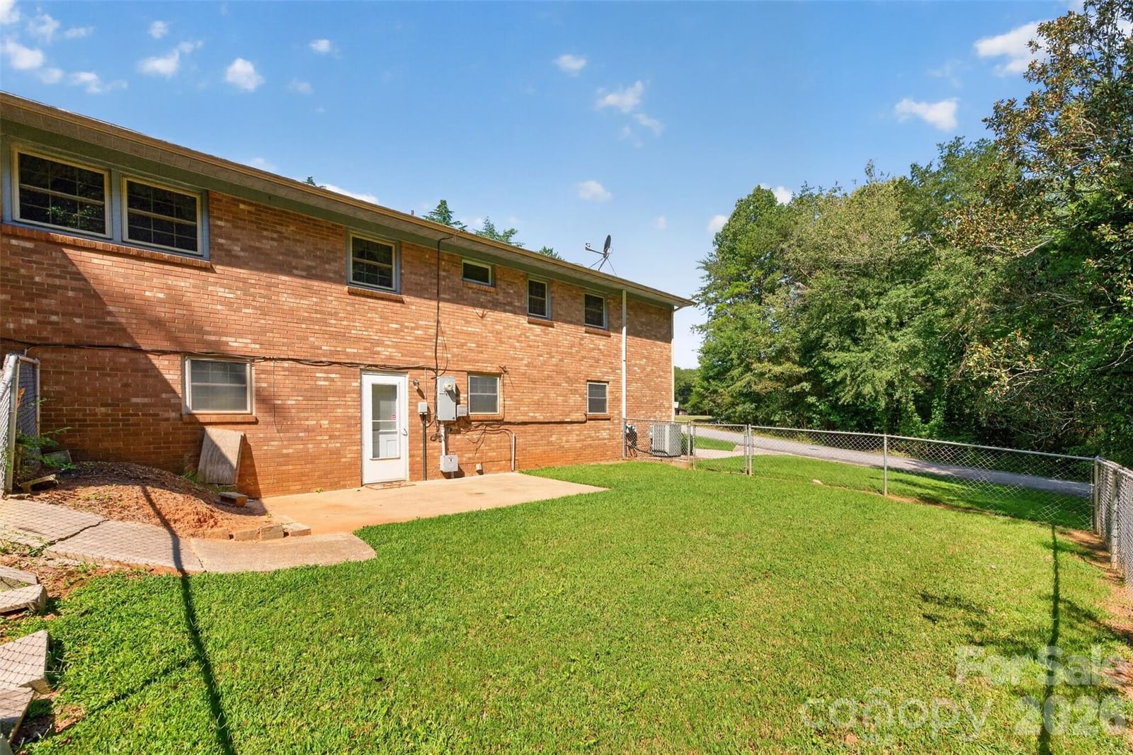 632 Wildlife Access Road, Hickory, NC 28601 - Photo 5