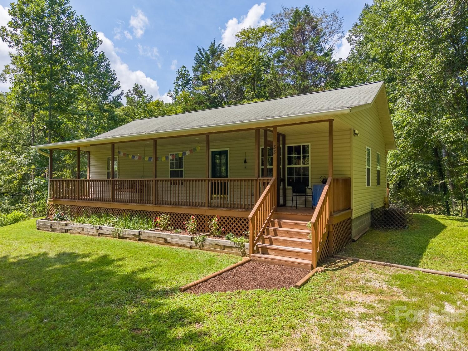 33 E H Bailey Road, Bryson City, NC 28713 - Photo 2