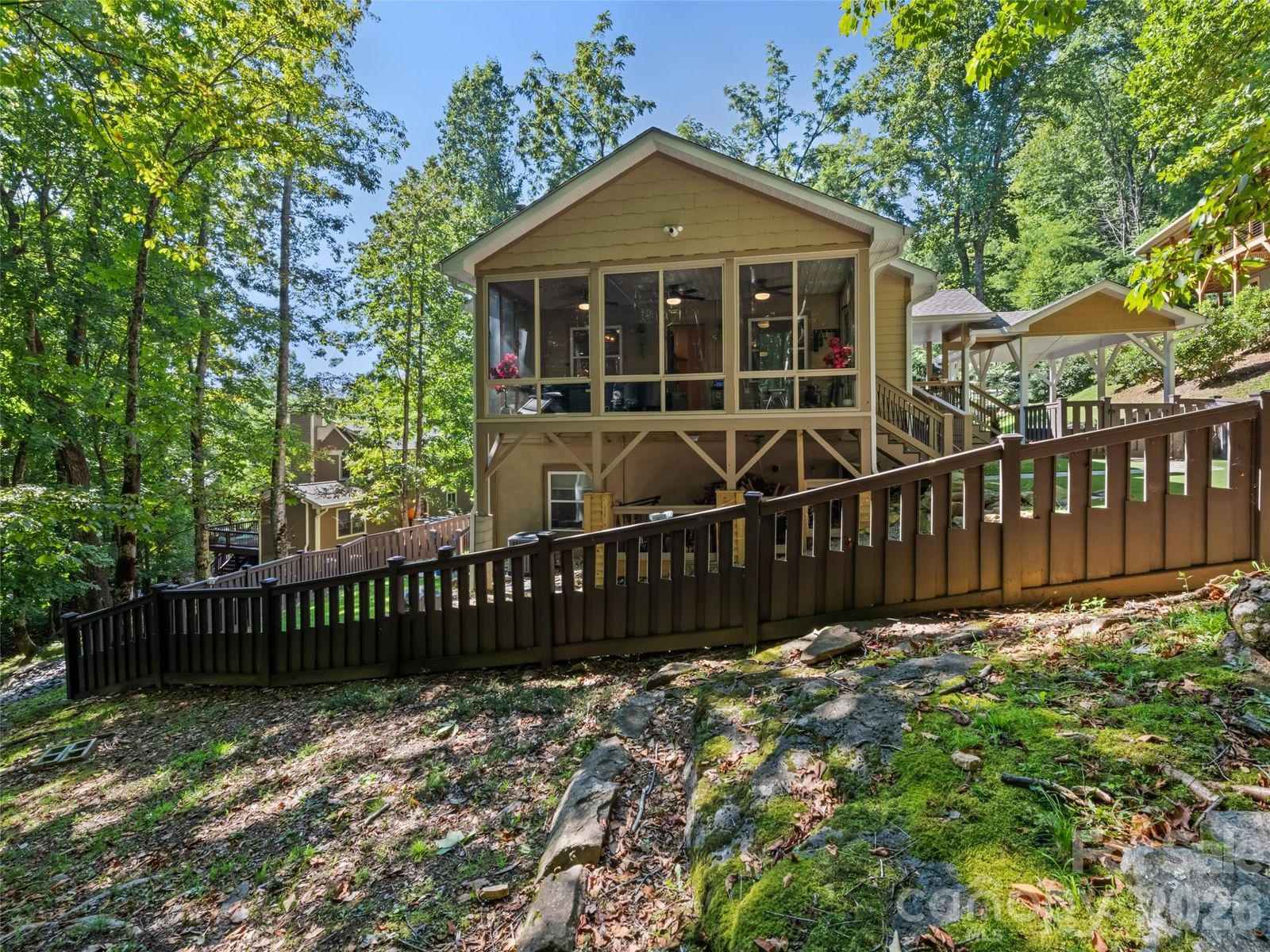 100 Loafer Lane, Waynesville, NC 28785 - Photo 5