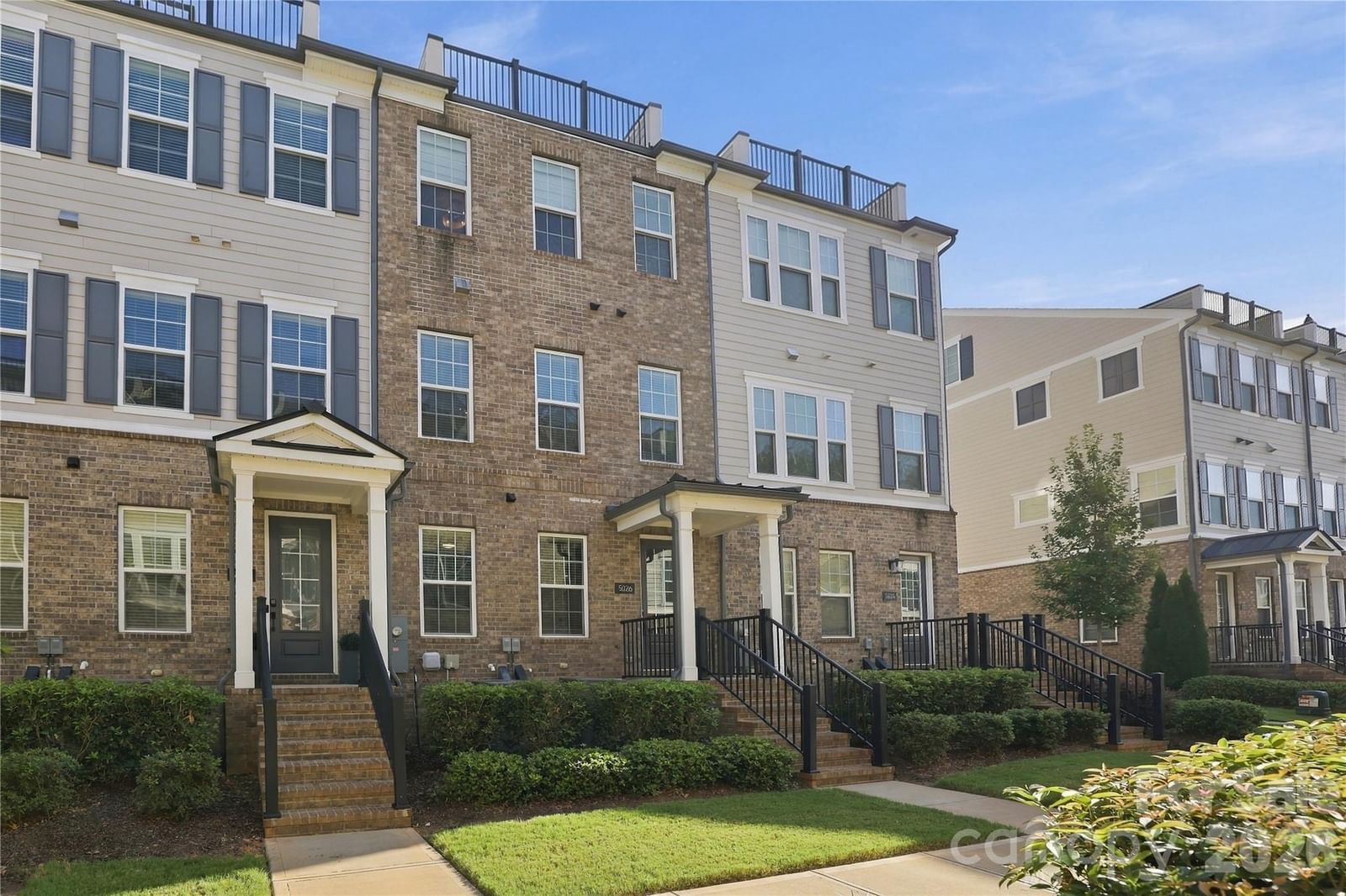 5026 Harrowsmith Lane, Charlotte, NC 28204 - Photo 4