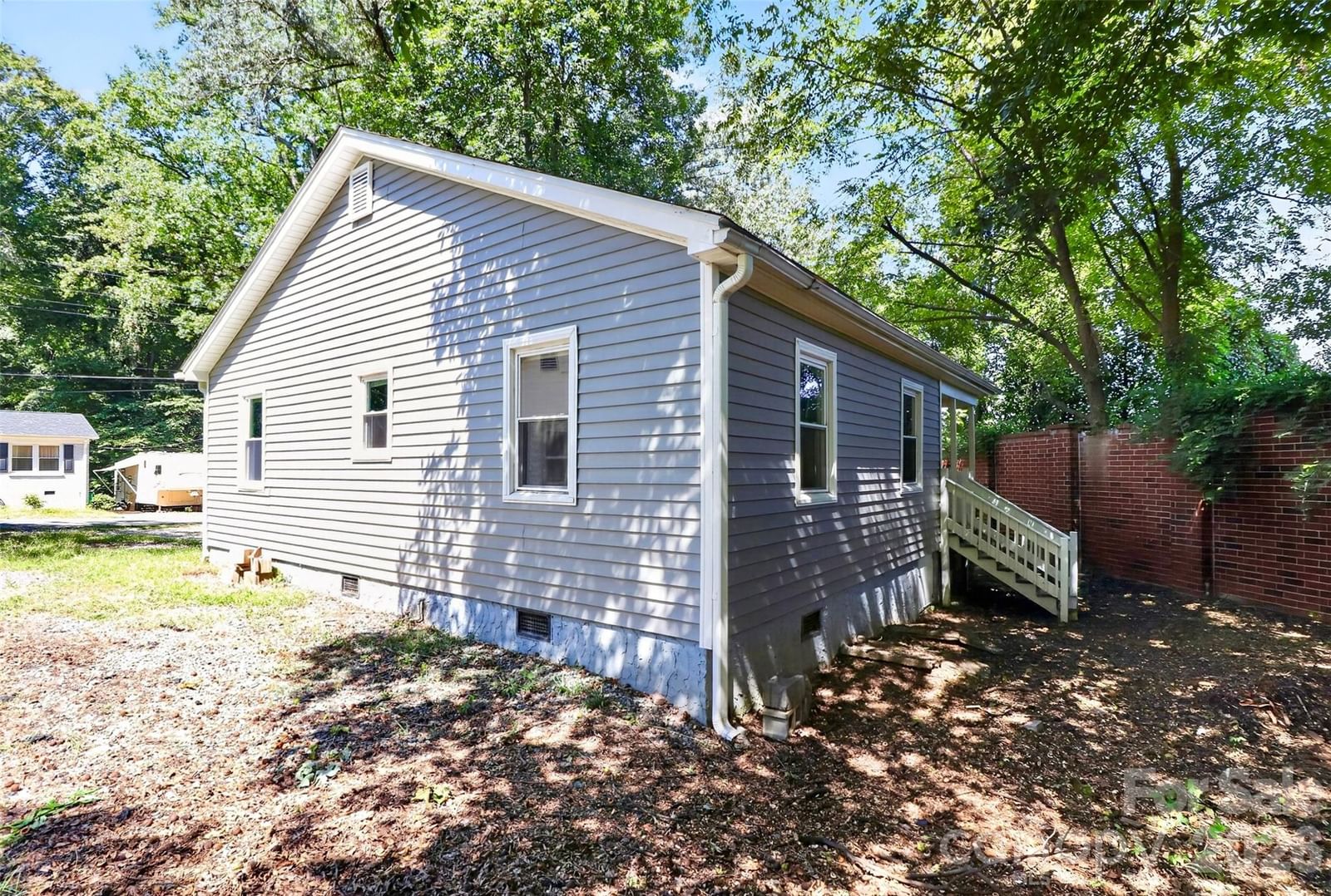 2304 Kennesaw Drive, Charlotte, NC 28216 - Photo 4