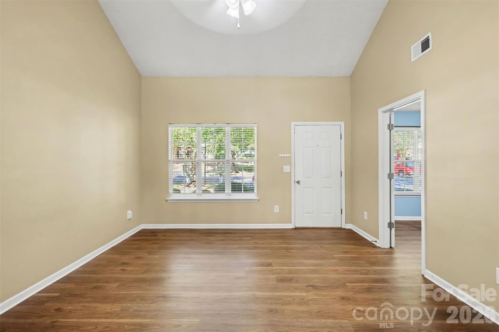 10134 Frosty Lane, Charlotte, NC 28216 - Photo 4