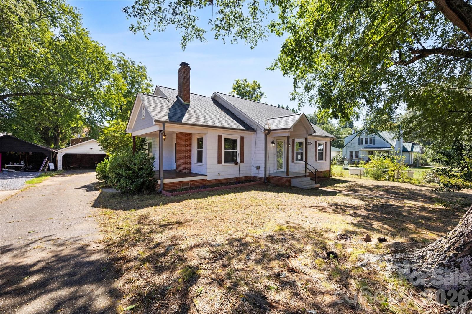 309 Main Avenue, Newton, NC 28658 - Photo 4