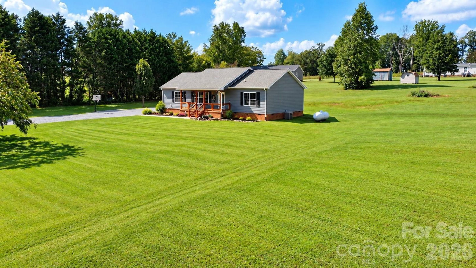 1046 Edgemont Terrace, Morganton, NC 28655 - Photo 2
