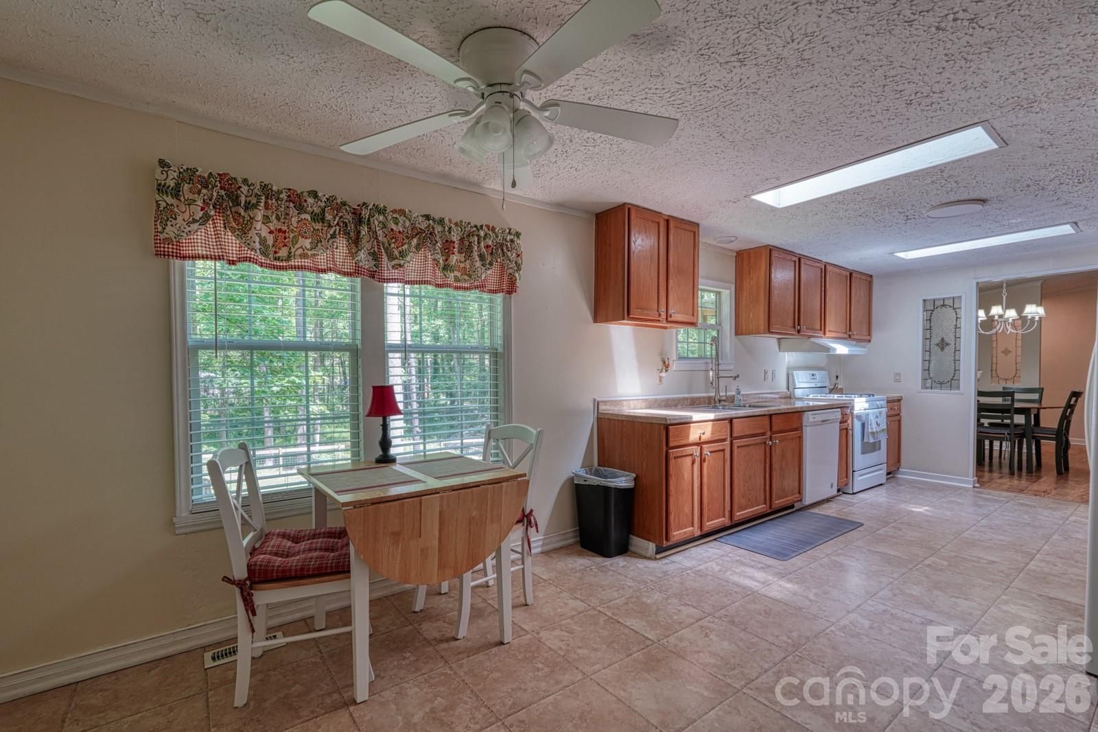 123 Little Rock Way, Mill Spring, NC 28756 - Photo 5