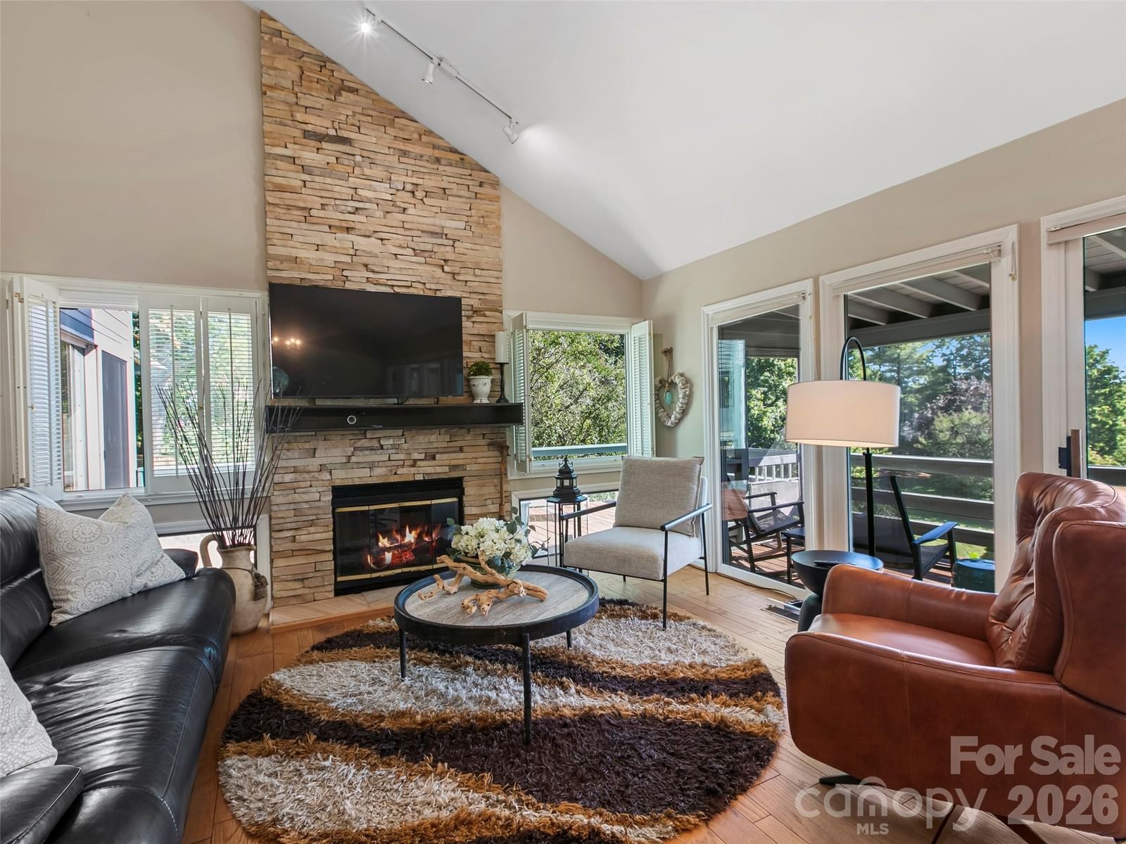114 Sunny View Lane, Flat Rock, NC 28731 - Photo 5