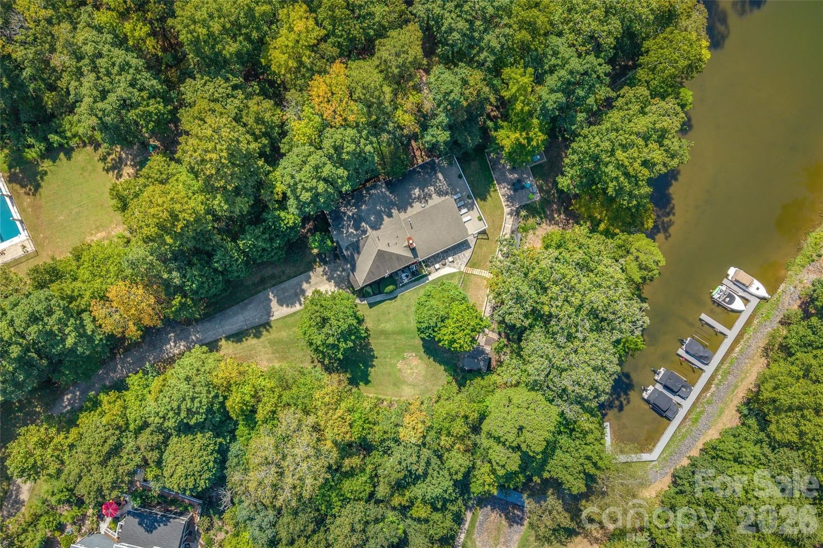13934 Kings Carriage Lane, Charlotte, NC 28278 - Photo 2
