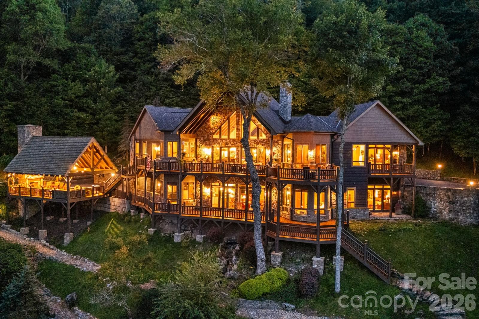 640 Overlook Drive, Mars Hill, NC 28754 - Photo 2