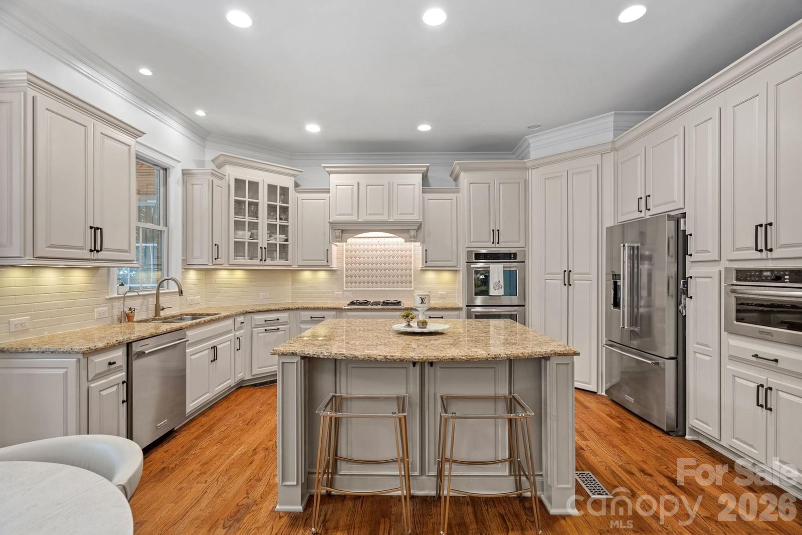 1104 Longwood Court, Matthews, NC 28104 - Photo 5