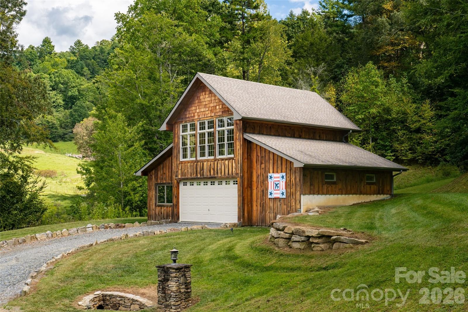 538 Celebration Cove, Clyde, NC 28721 - Photo 4