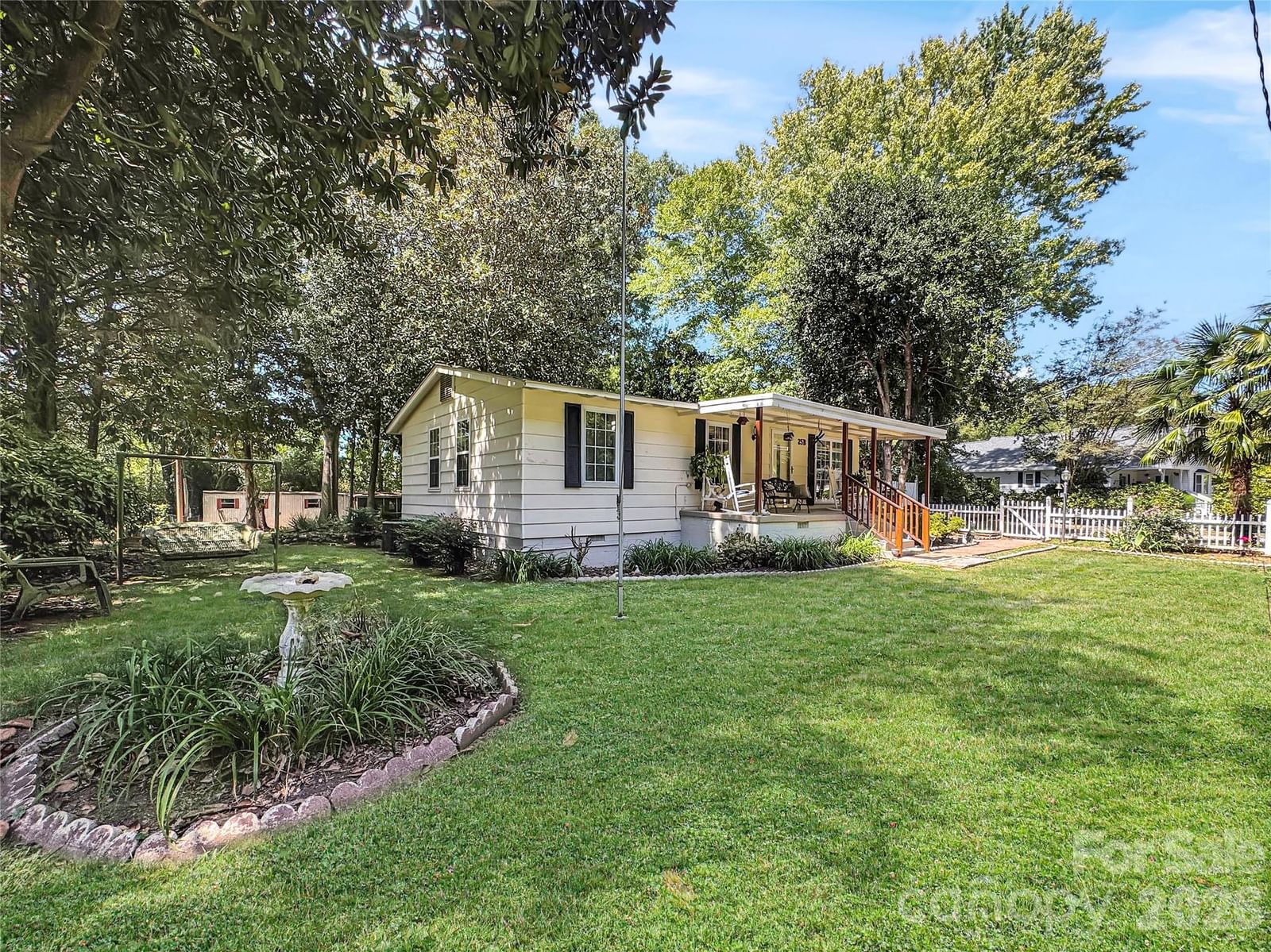 25 Stowe Street, Lowell, NC 28098 - Photo 2