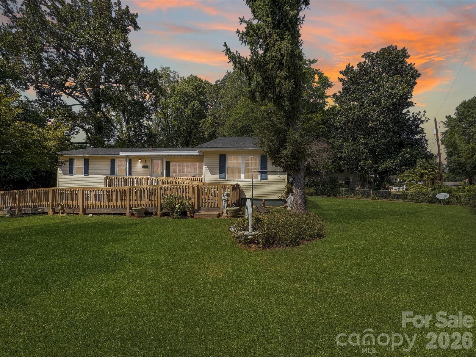 Property at 5 Love, Lowell, NC 28098