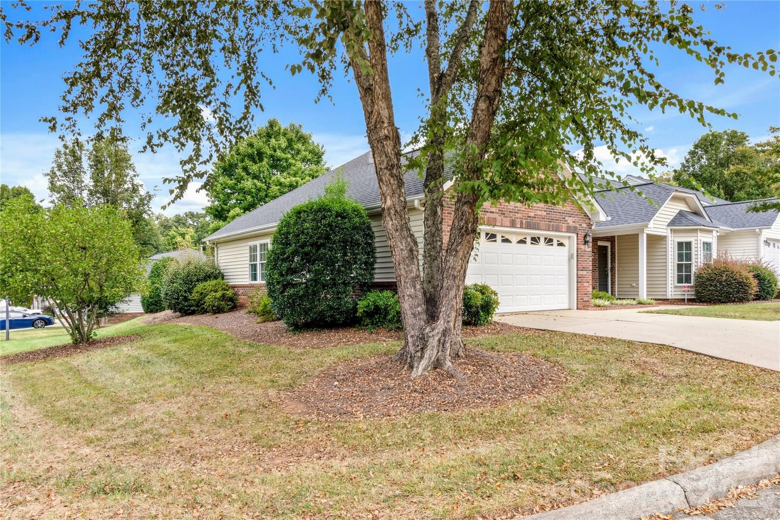 106 Miller Pointe Way, Winston Salem, NC 27106 - Photo 3